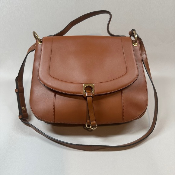 Ivanka Trump Handbags - Ivanka Trump // Crossbody Saddle Bag